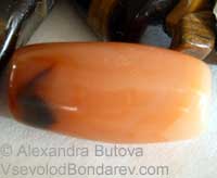 Оникс, Горная порода, разновидность агата, халцедона

Click to see full-size image
