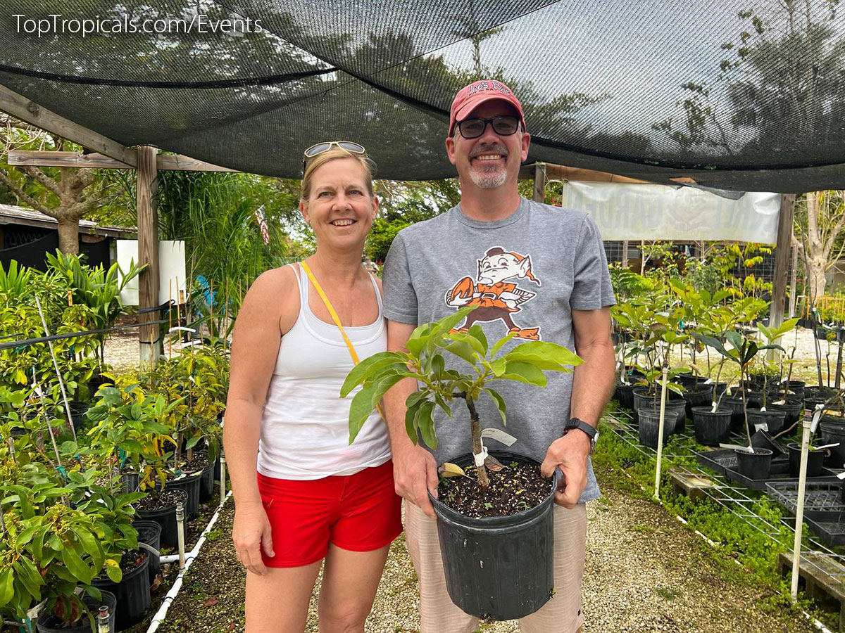 Customers of Top Tropicals Plant Festival 